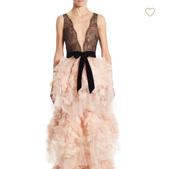 Marchesa blush Chantilly lace gown velvet bow - Picture 2 of 5